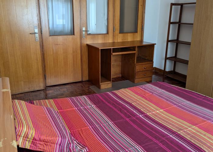 Quarto 2 com cama dupla Quarto 2 com cama dupla