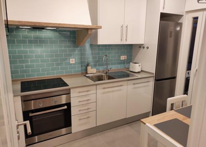 Cozinha equipada / Equipped kitchen