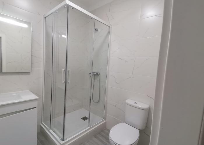 WC WC