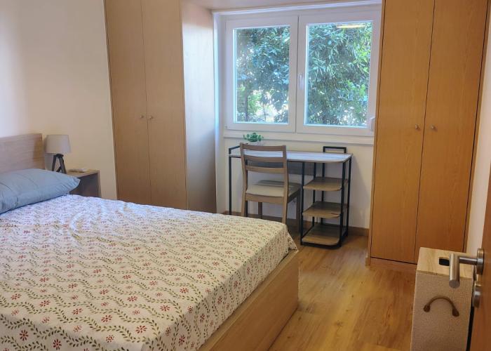 quarto 1 com roupeiro
