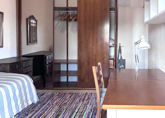 ROOM2 available