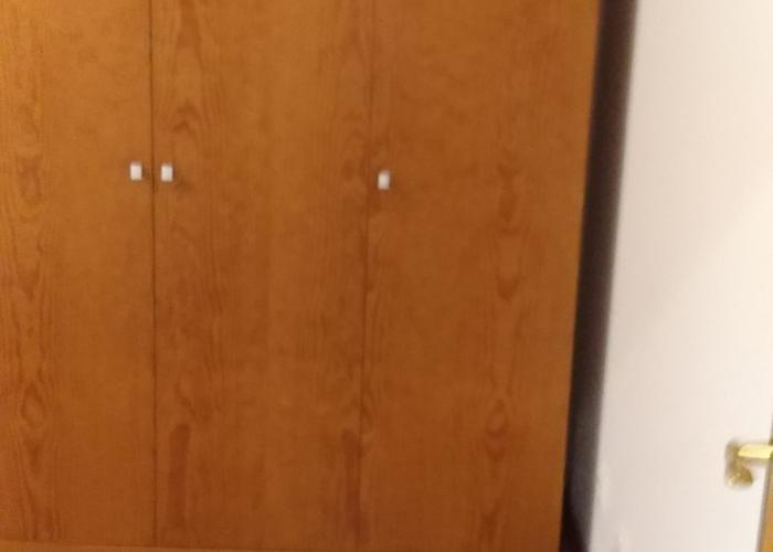 ROOM CLOSET
