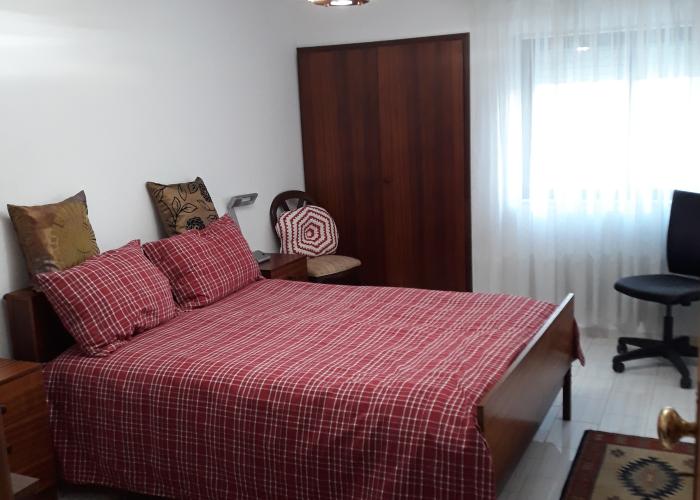 Quarto cama casal Quarto cama casal