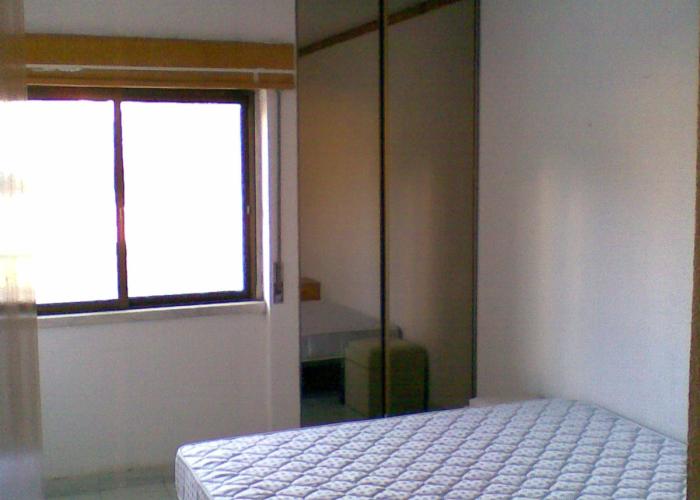 Quarto  em Costa de Caparica