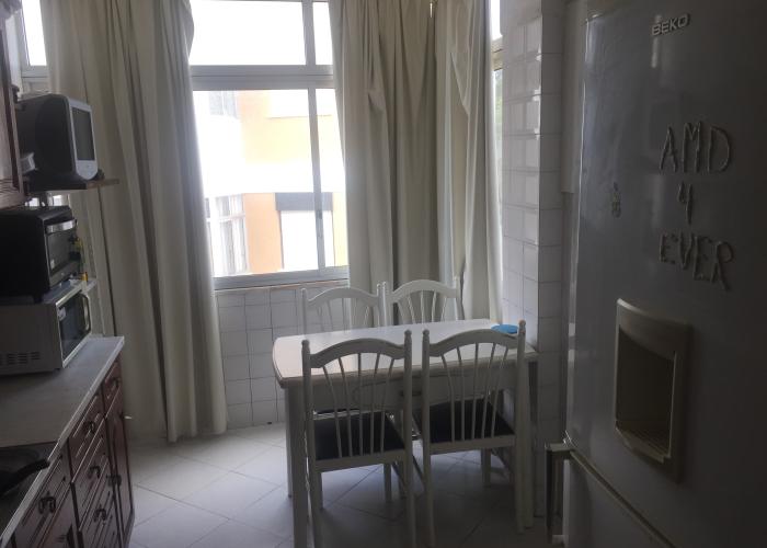 Quarto em Caparica Quarto em Caparica