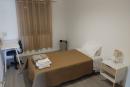Quarto totalmente equipado