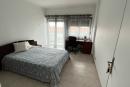 Quarto 19m2 com cama casal e acesso a varanda