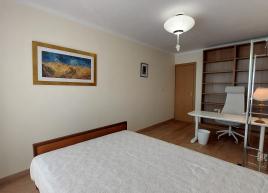 quarto grande e luminoso