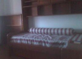 Quarto mais pequeno com 1 cama e mais 1 adicional