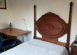 Quarto  em Charneca de Caparica