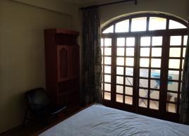 Quarto 1/4