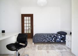 Quarto  em Caparica