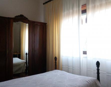 Quarto  em Charneca de Caparica